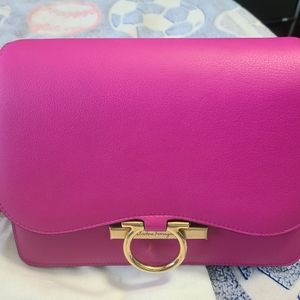 Salvatorre Ferragamo Joanne bag